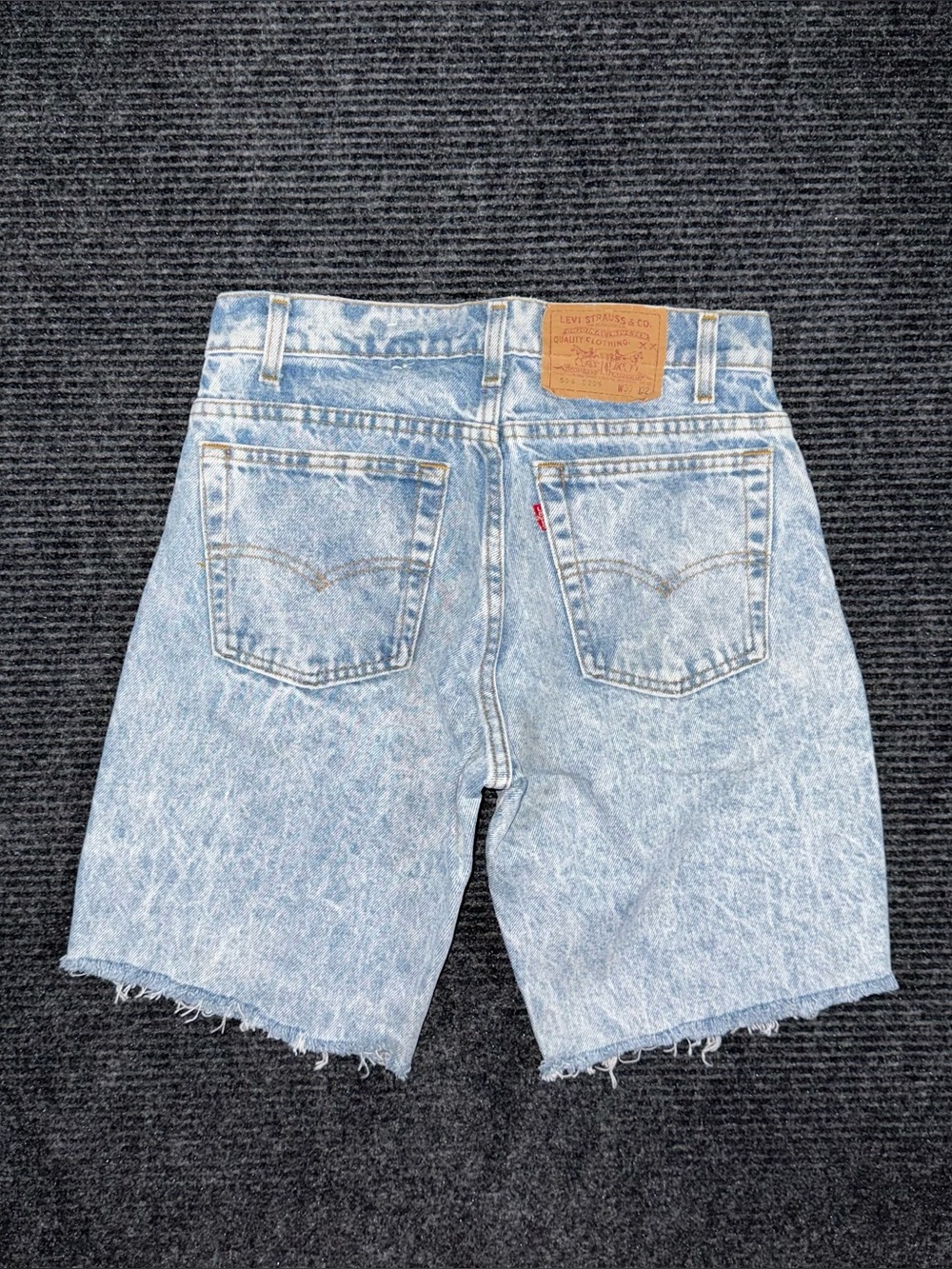 Vintage 90s Levi’s 506 Denim Cutoff Mid Thigh Shorts Sz 28 Acid Wash USA Made